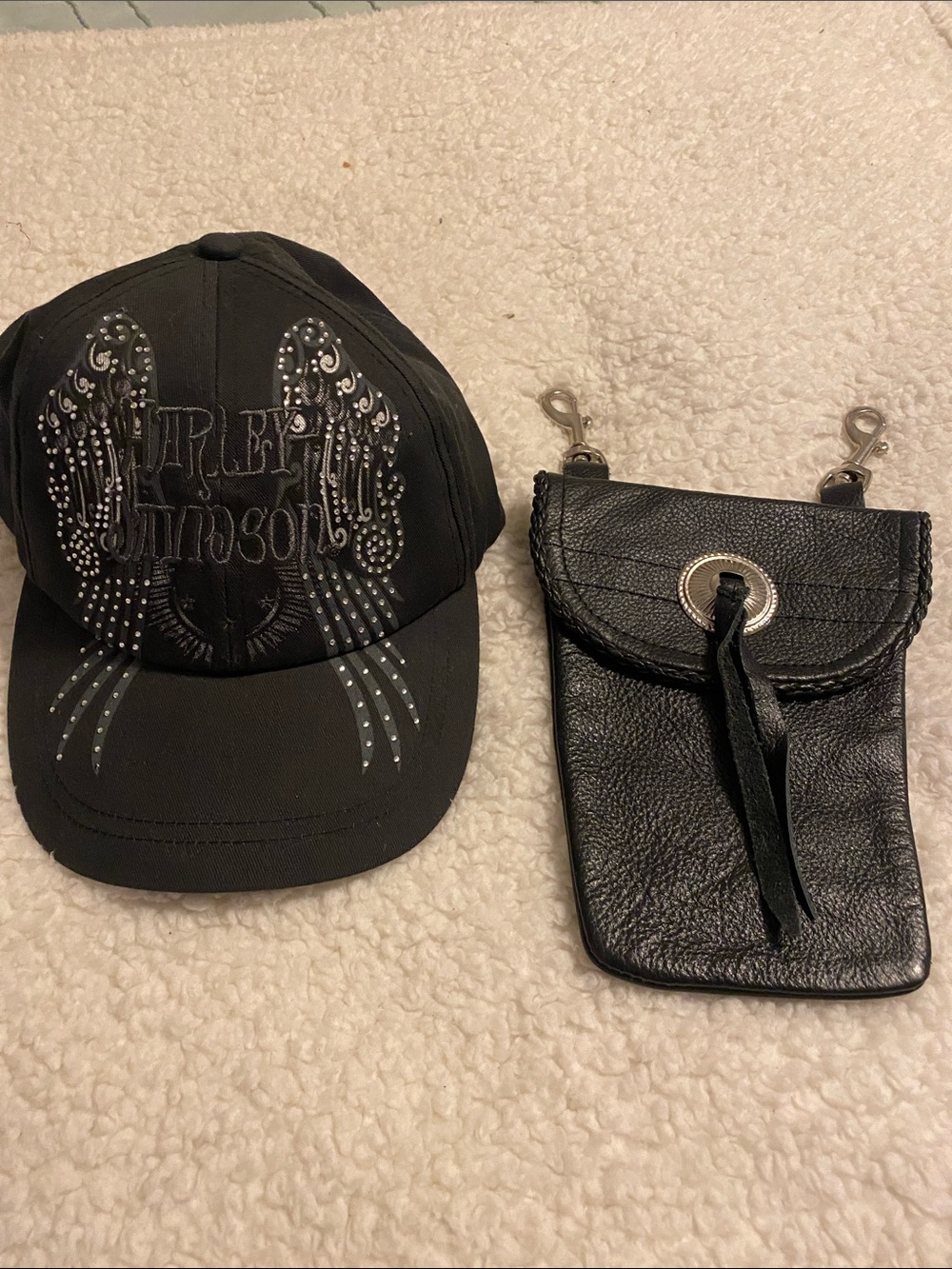 Harley-Davidson Black Studded Wing Baseball Cap with Black Leather Clip-On Bag